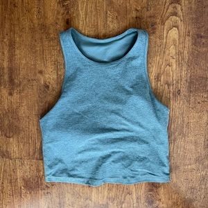 Vuori Elevation Plyo Tank